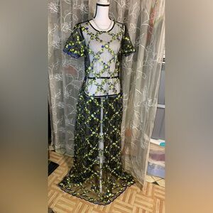 Lularoe Deanne II Black Floral Embroidered Mesh Overlay Maxi Dress Yellow Blue